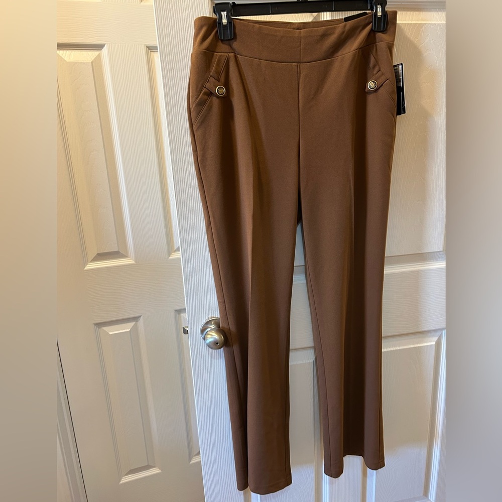 Soho Apparel 1X Brown Women's Flare Pants w/Button Detail Stretchy NWT